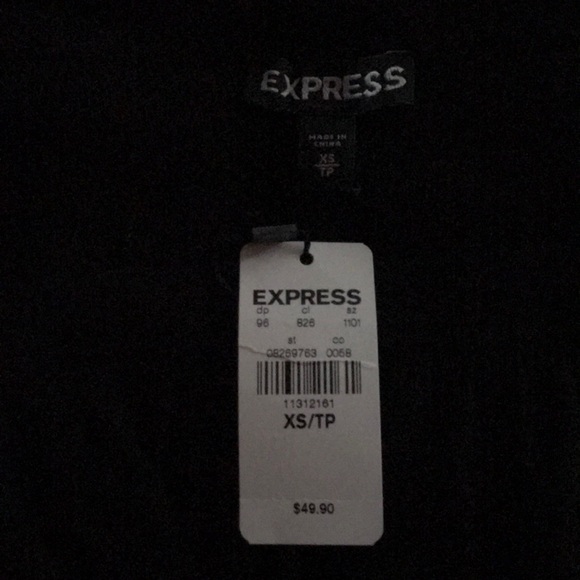 NWT Express Cold Shoulder Ruffle Top - Picture 4 of 5